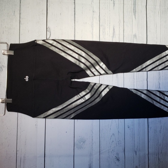 Alo yoga capri leggings - Picture 6 of 7